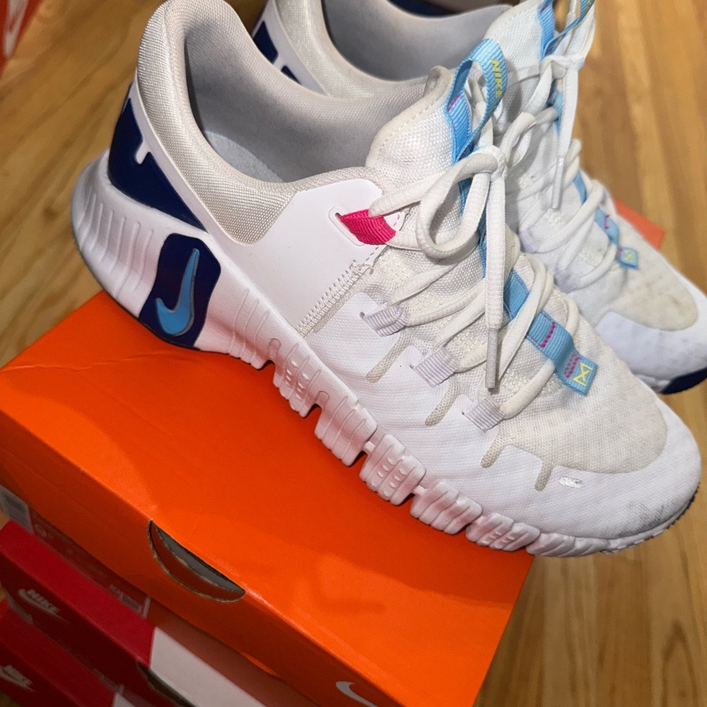 Nike Womans White and Blue Sneakers